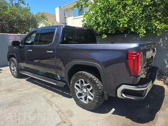 2022 GMC Sierra 1500 SLT Crew Cab Short Bed 4SA - miniatura 2