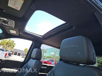 2022 GMC Sierra 2500 Denali HD Crew Cab Long Bed 5SA - miniatura 11
