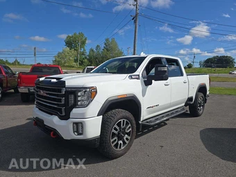 2022 GMC Sierra 2500HD AT4 Crew Cab Medium Bed