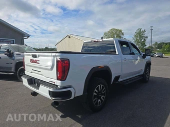 2022 GMC Sierra 2500HD AT4 Crew Cab Medium Bed - miniatura 3