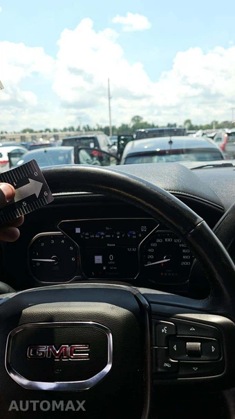 2022 GMC Sierra 2500HD AT4 Crew Cab Medium Bed - miniatura 25