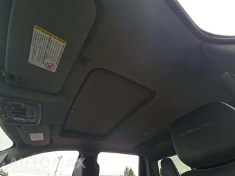 2022 GMC Sierra 3500 Denali HD Crew Cab Long Bed - miniatura 8