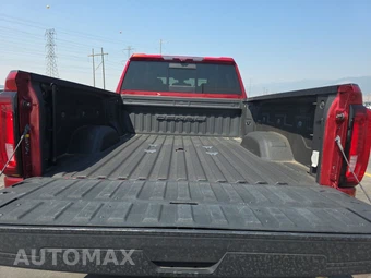 2022 GMC Sierra 3500 Denali HD Crew Cab Medium Bed - miniatura 16
