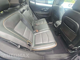 2022 GMC Terrain AT4 4SC - miniatura 16