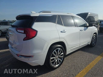 2022 GMC Terrain Denali 5SA - miniatura 4