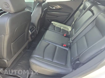2022 GMC Terrain SLT 4SA - miniatura 13