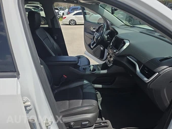 2022 GMC Terrain SLT 4SA - miniatura 8