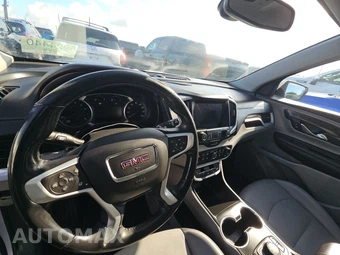 2022 GMC Terrain SLT 4SA – miniatura 11