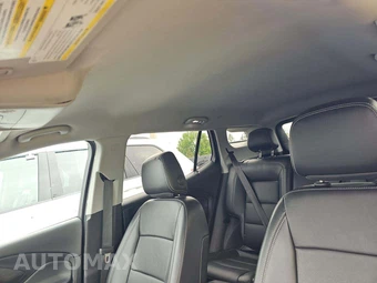 2022 GMC Terrain SLT 4SA – miniatura 11
