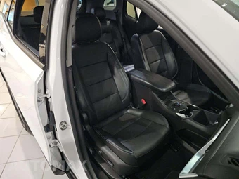 2022 GMC Terrain SLT 4SA - miniatura 18