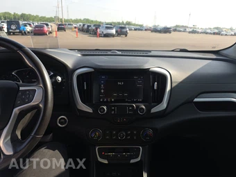 2022 GMC Terrain SLT 4SA - miniatura 11