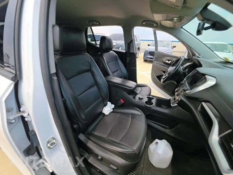 2022 GMC Terrain SLT 4SA - miniatura 18