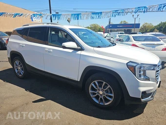 2022 GMC Terrain SLT 4SA – miniatura 3