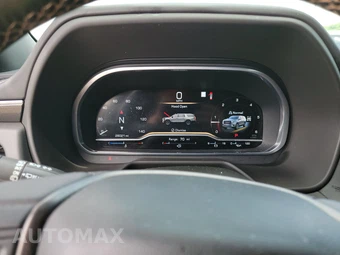 2022 GMC Yukon AT4 - miniatura 12