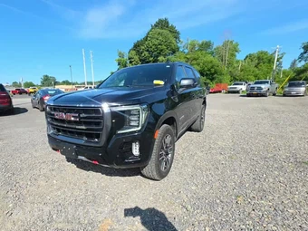 2022 GMC Yukon AT4