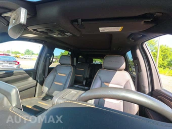2022 GMC Yukon AT4 - miniatura 8