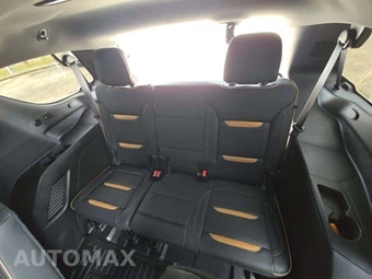 2022 GMC Yukon AT4 4SB - miniatura 11