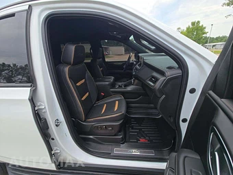 2022 GMC Yukon AT4 4SB - miniatura 16
