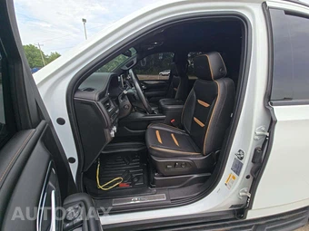 2022 GMC Yukon AT4 4SB - miniatura 3