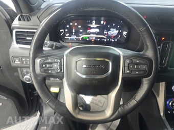 2022 GMC Yukon Denali - miniatura 10