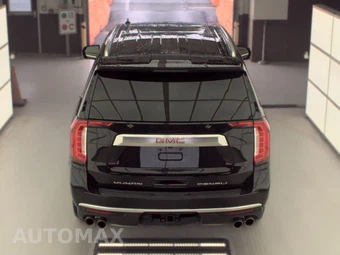 2022 GMC Yukon Denali - miniatura 5
