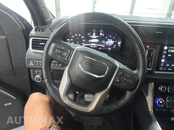 2022 GMC Yukon Denali - miniatura 10