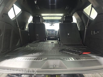 2022 GMC Yukon Denali - miniatura 16
