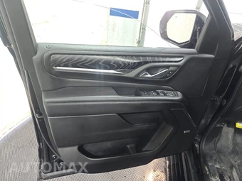 2022 GMC Yukon Denali - miniatura 9
