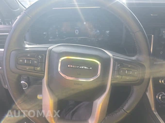 2022 GMC Yukon Denali 5SA - miniatura 10