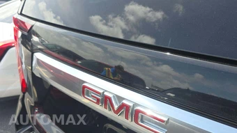 2022 GMC Yukon Denali 5SA - miniatura 21