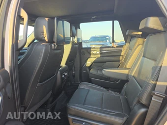 2022 GMC Yukon Denali 5SA - miniatura 13
