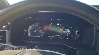 2022 GMC Yukon Denali 5SA - miniatura 18