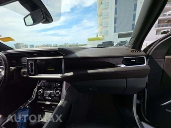 2022 GMC Yukon Denali 5SA - miniatura 20