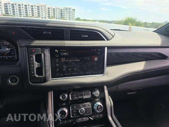 2022 GMC Yukon Denali 5SA - miniatura 10