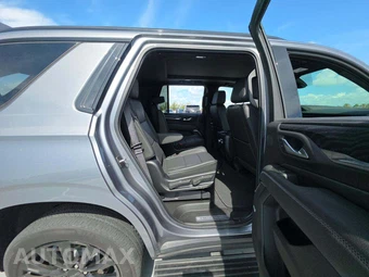 2022 GMC Yukon Denali 5SA - miniatura 17