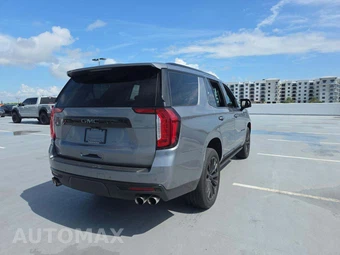 2022 GMC Yukon Denali 5SA - miniatura 3