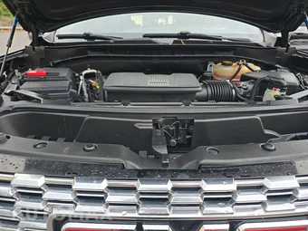 2022 GMC Yukon Denali 5SA - miniatura 16