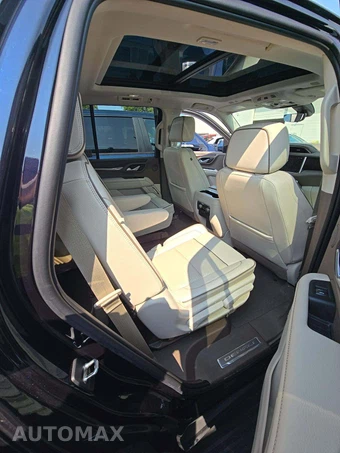2022 GMC Yukon Denali 5SA - miniatura 17