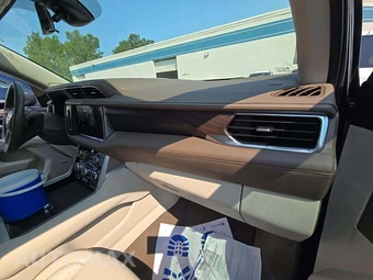 2022 GMC Yukon Denali 5SA - miniatura 20