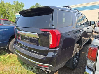 2022 GMC Yukon Denali 5SA - miniatura 3
