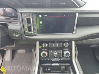2022 GMC Yukon Denali 5SA - miniatura 11