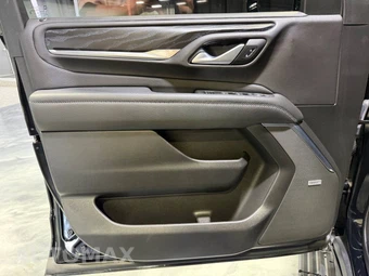 2022 GMC Yukon Denali 5SA - miniatura 10