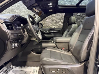 2022 GMC Yukon Denali 5SA - miniatura 12