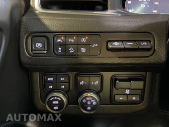 2022 GMC Yukon Denali 5SA - miniatura 18