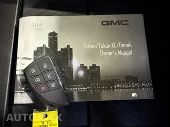 2022 GMC Yukon Denali 5SA - miniatura 41