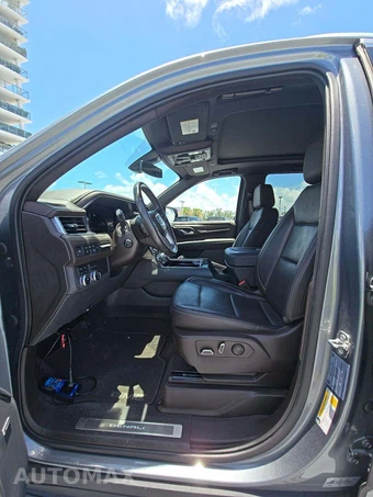 2022 GMC Yukon Denali 5SA - miniatura 6