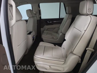 2022 GMC Yukon Denali 5SA - miniatura 13