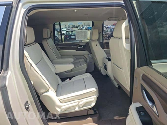 2022 GMC Yukon Denali XL - miniatura 17
