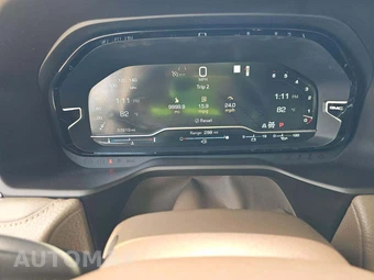 2022 GMC Yukon Denali XL - miniatura 9
