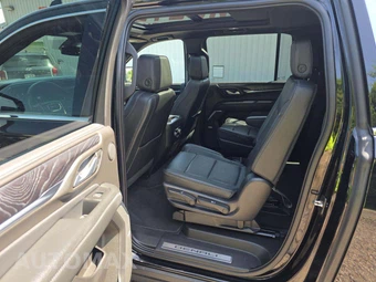 2022 GMC Yukon Denali XL 5SA - miniatura 10